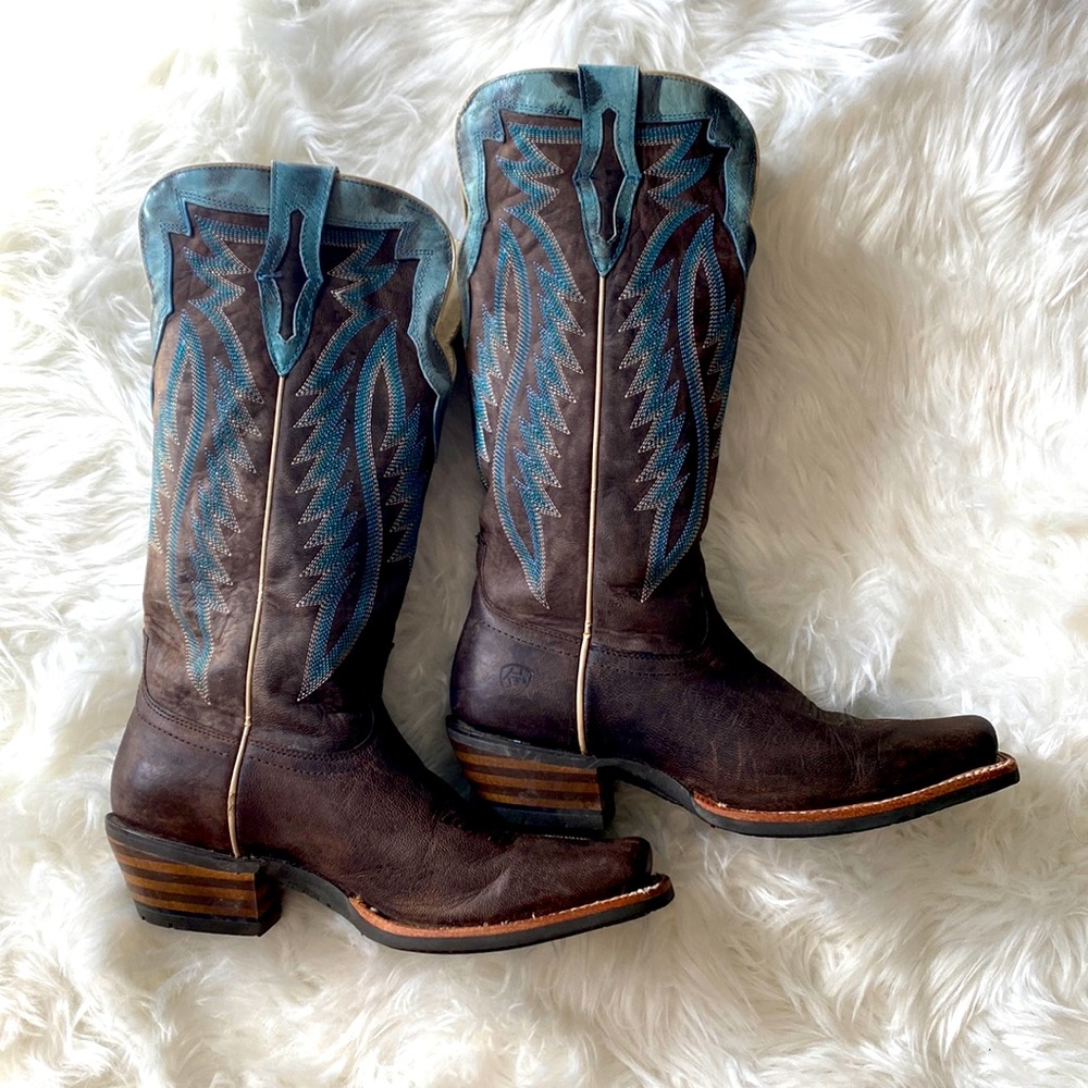 Ariat Womens Cowboy Boots - Size 9B
